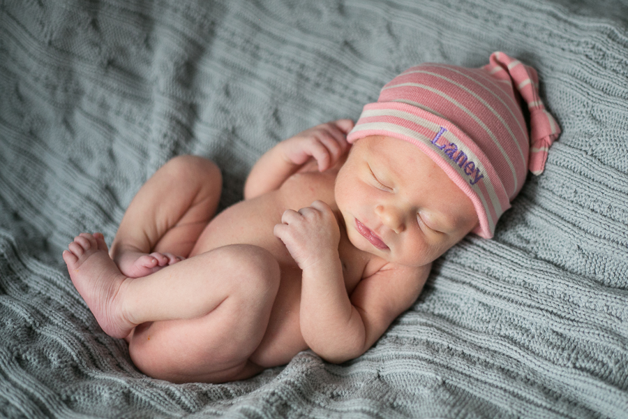 Chicago Lifestyle Newborn Photographer