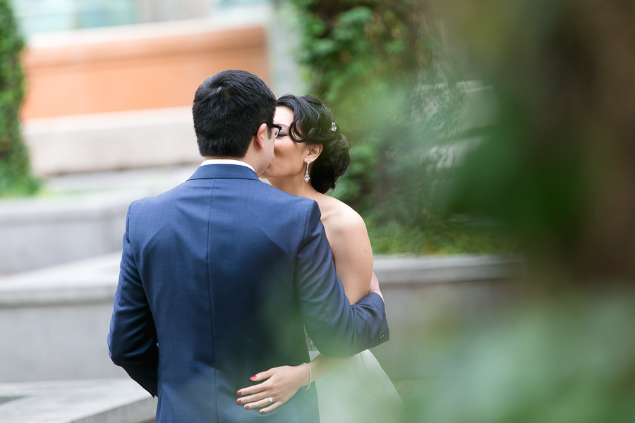 Chicago Romantic Wedding Photographer