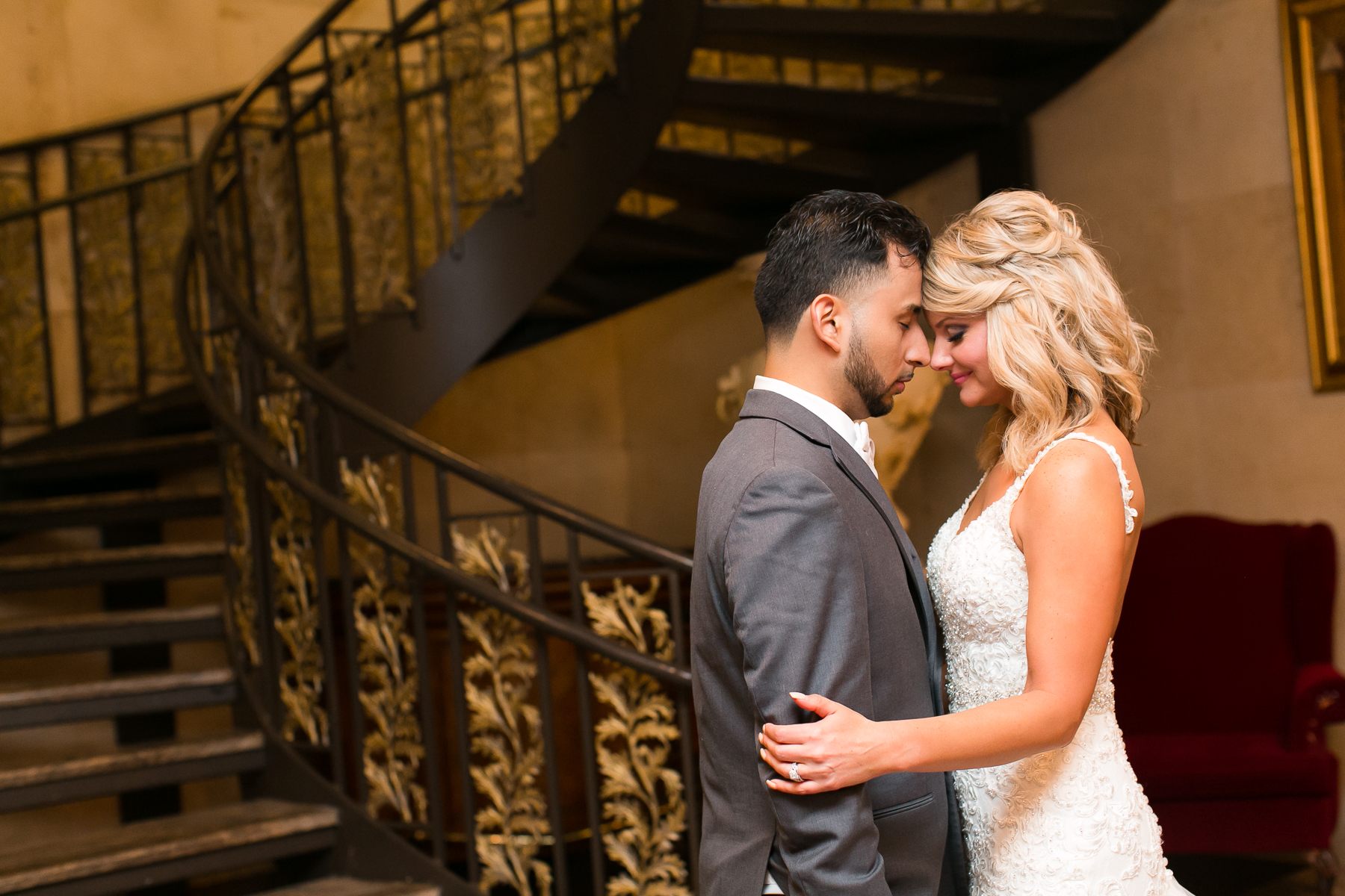 Chicago Candid Wedding Photographer