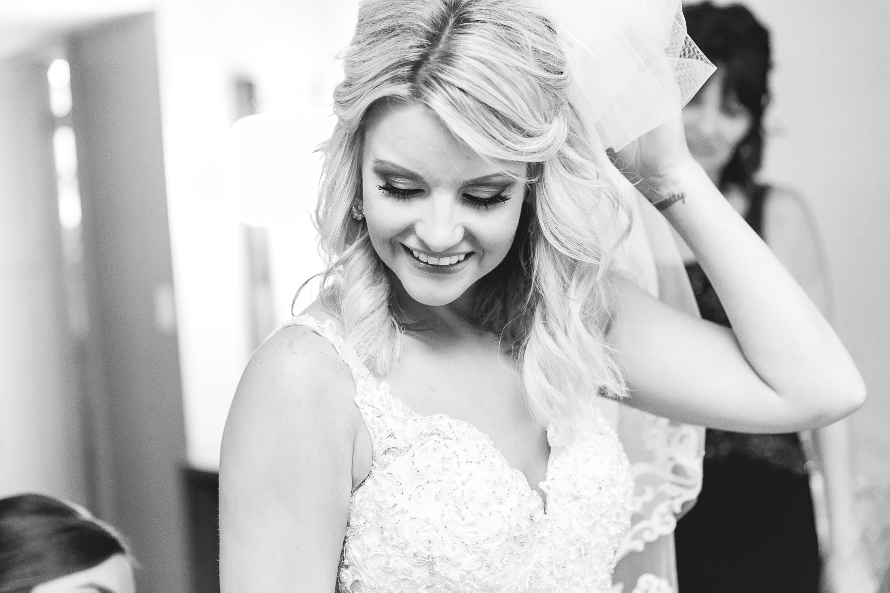 Chicago Candid Wedding Photographer