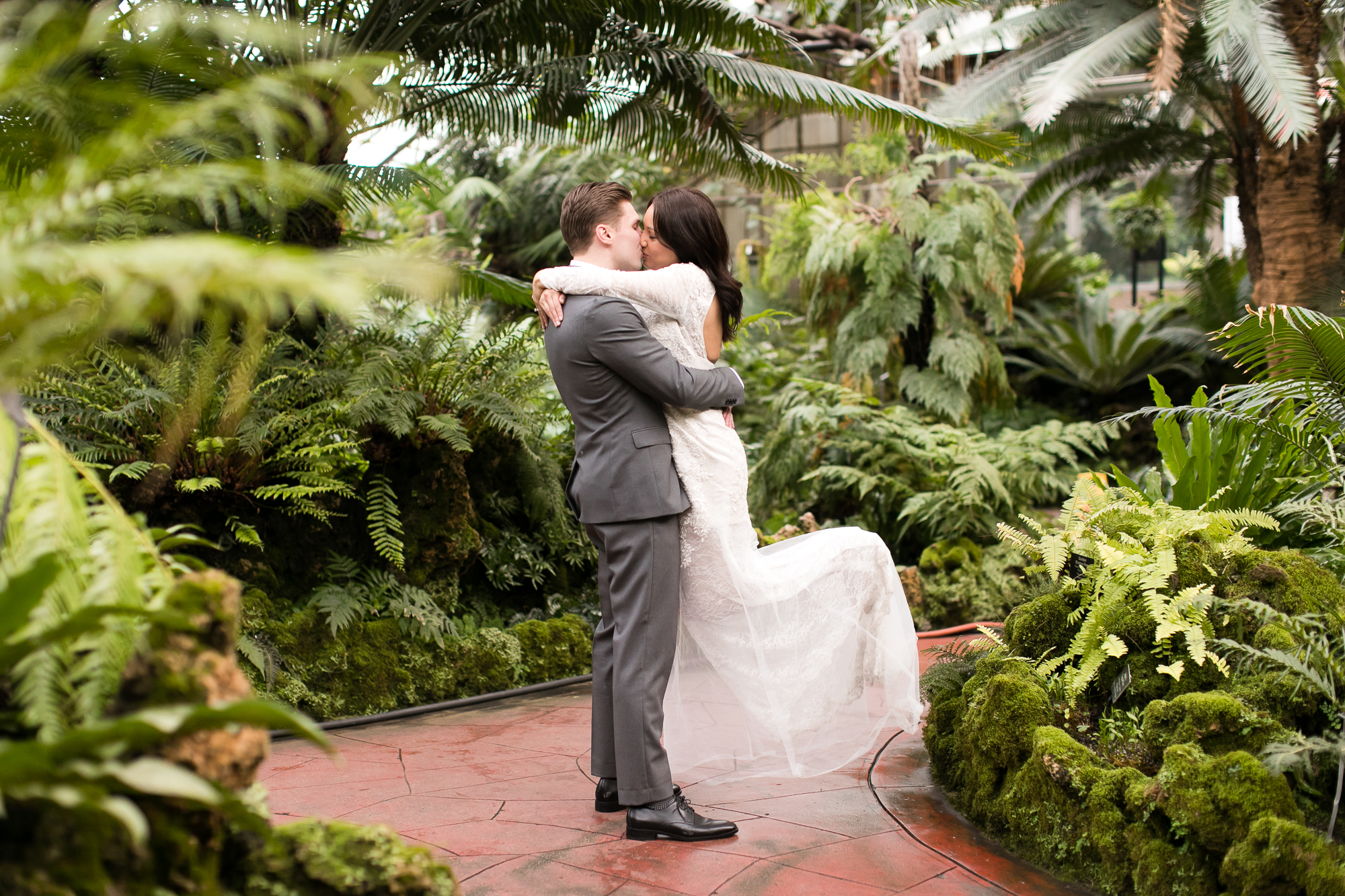 Chicago Elopement Photographer