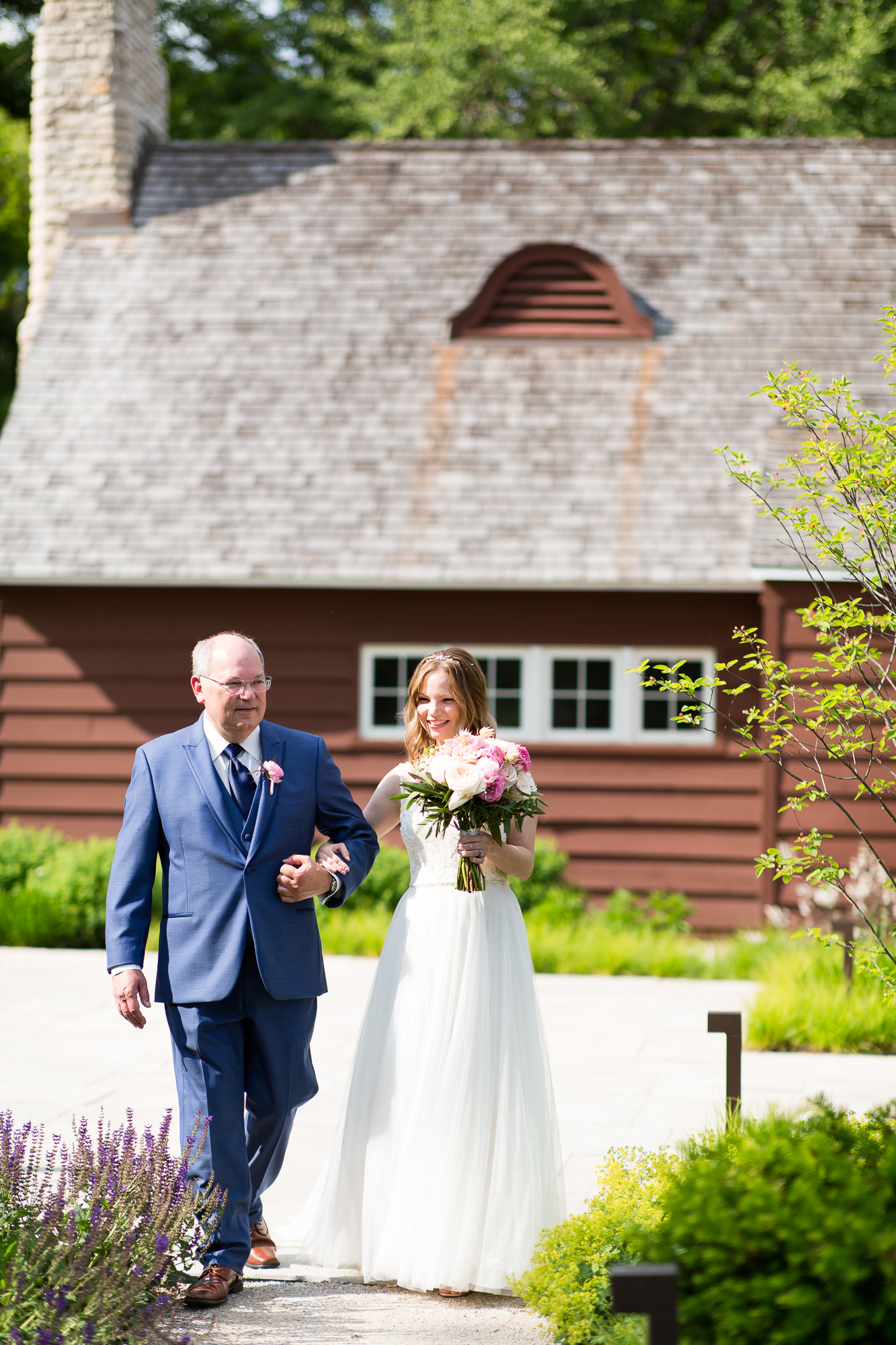 Lake Ellyn Boathouse Wedding Photographer