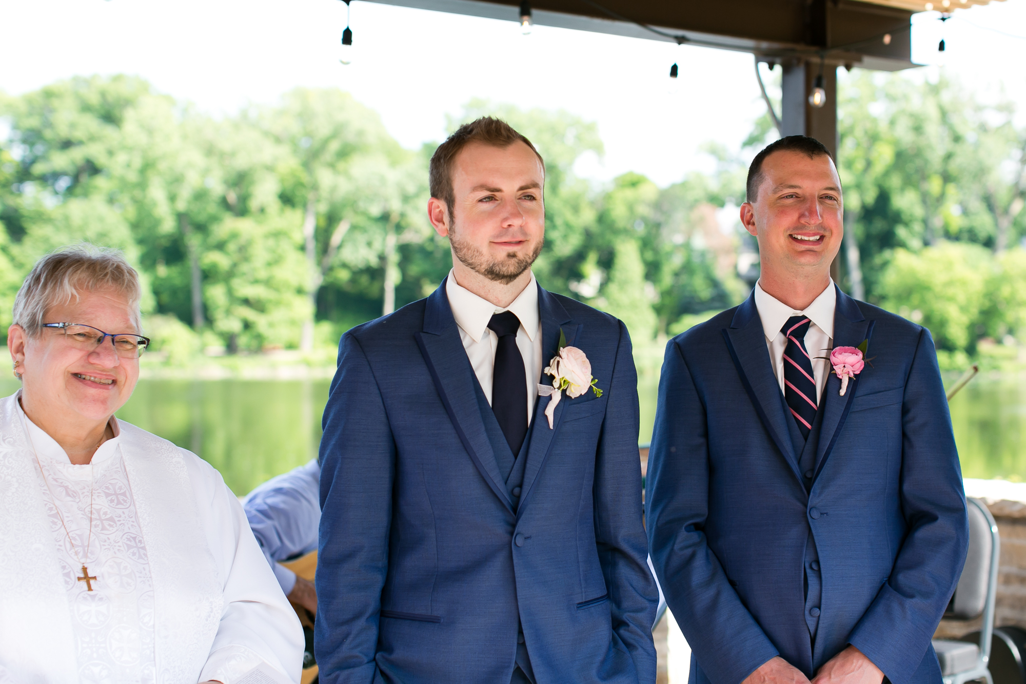 Lake Ellyn Boathouse Wedding Photographer