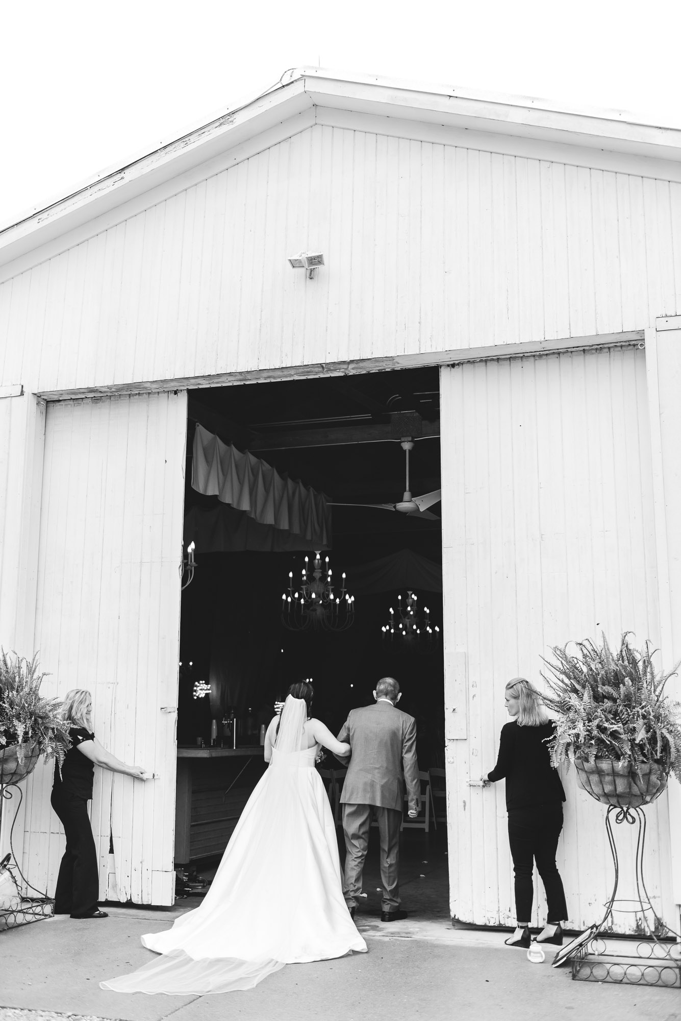 Heritage Prairie Farm Wedding