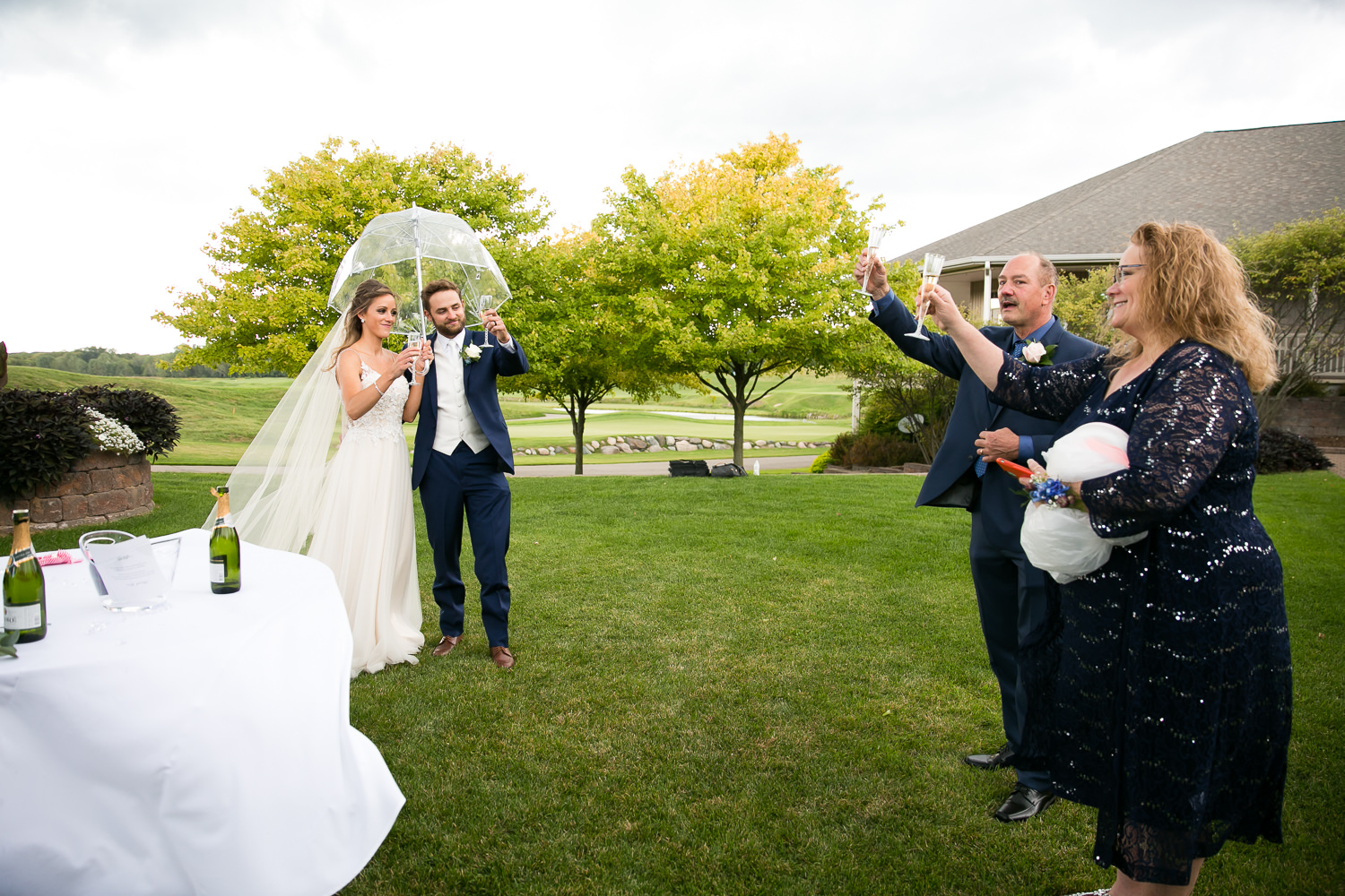 Hawk Hollow Golf Course Wedding