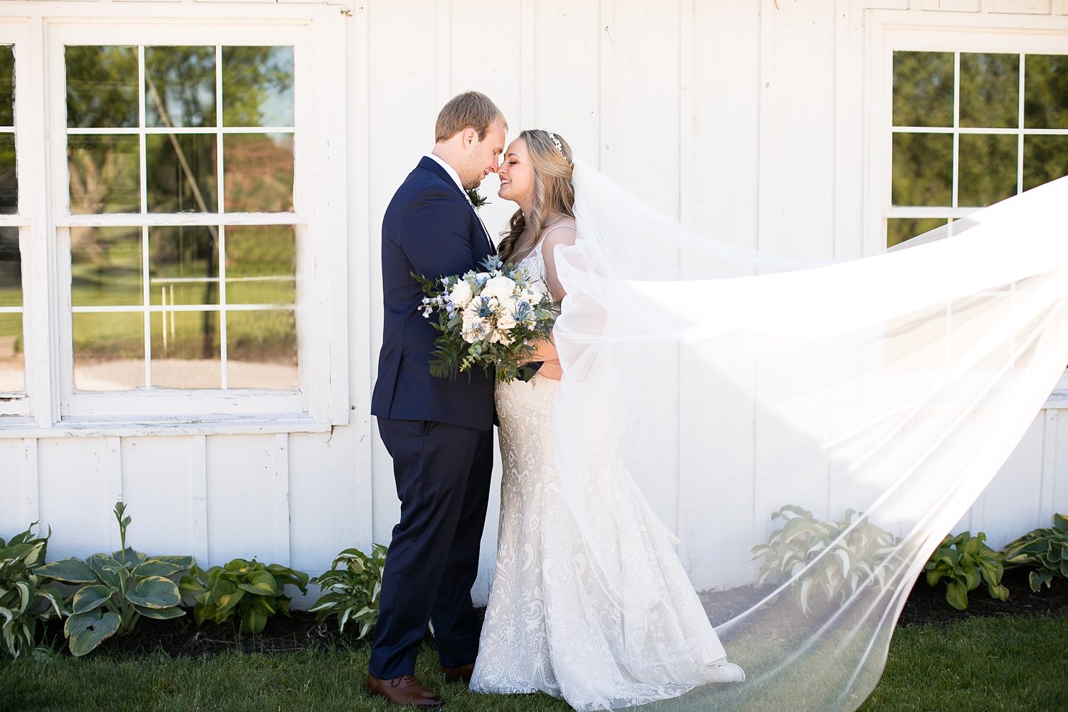 Emerson Creek Oswego Wedding