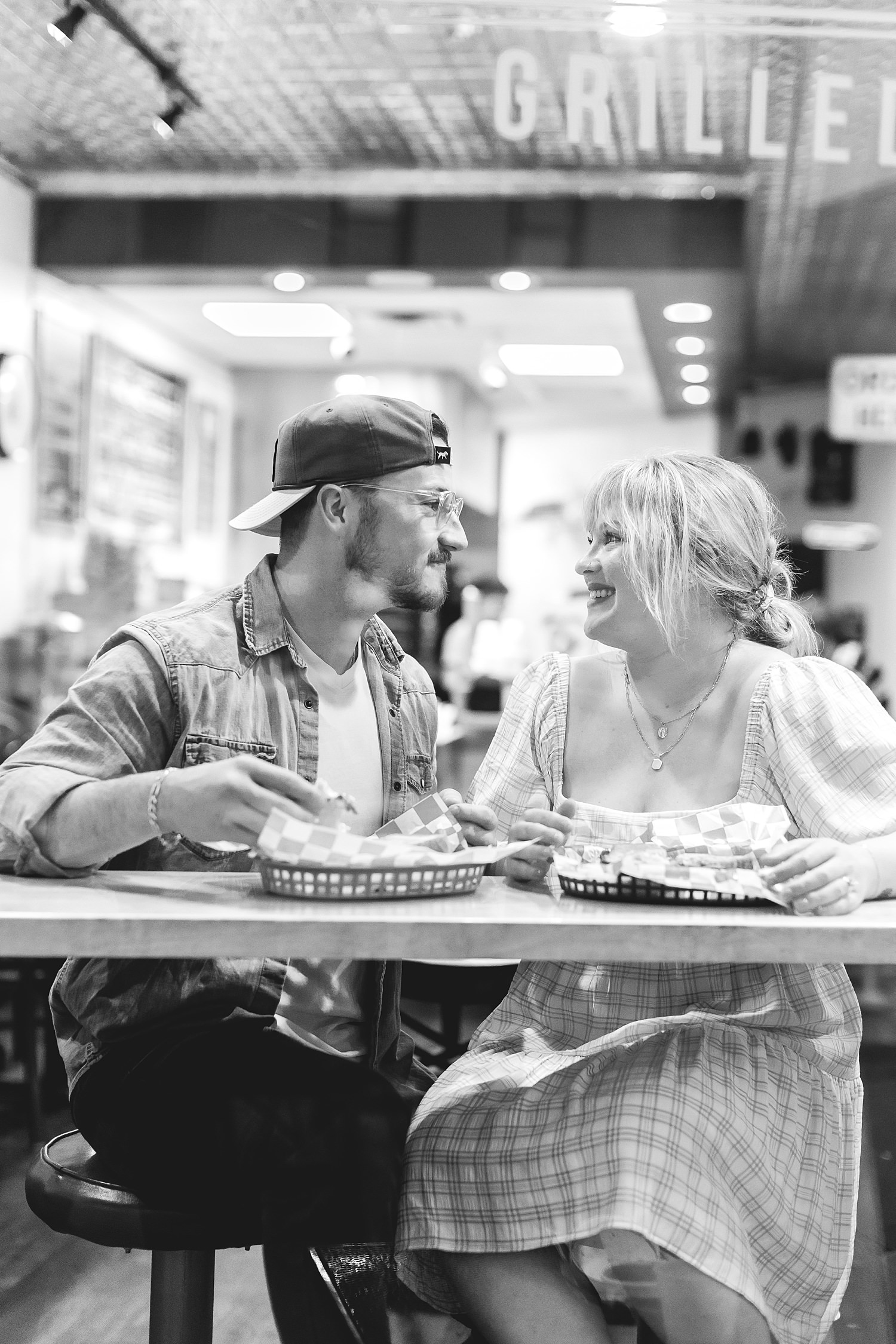 Nashville couple eats grilled cheese during engagement session