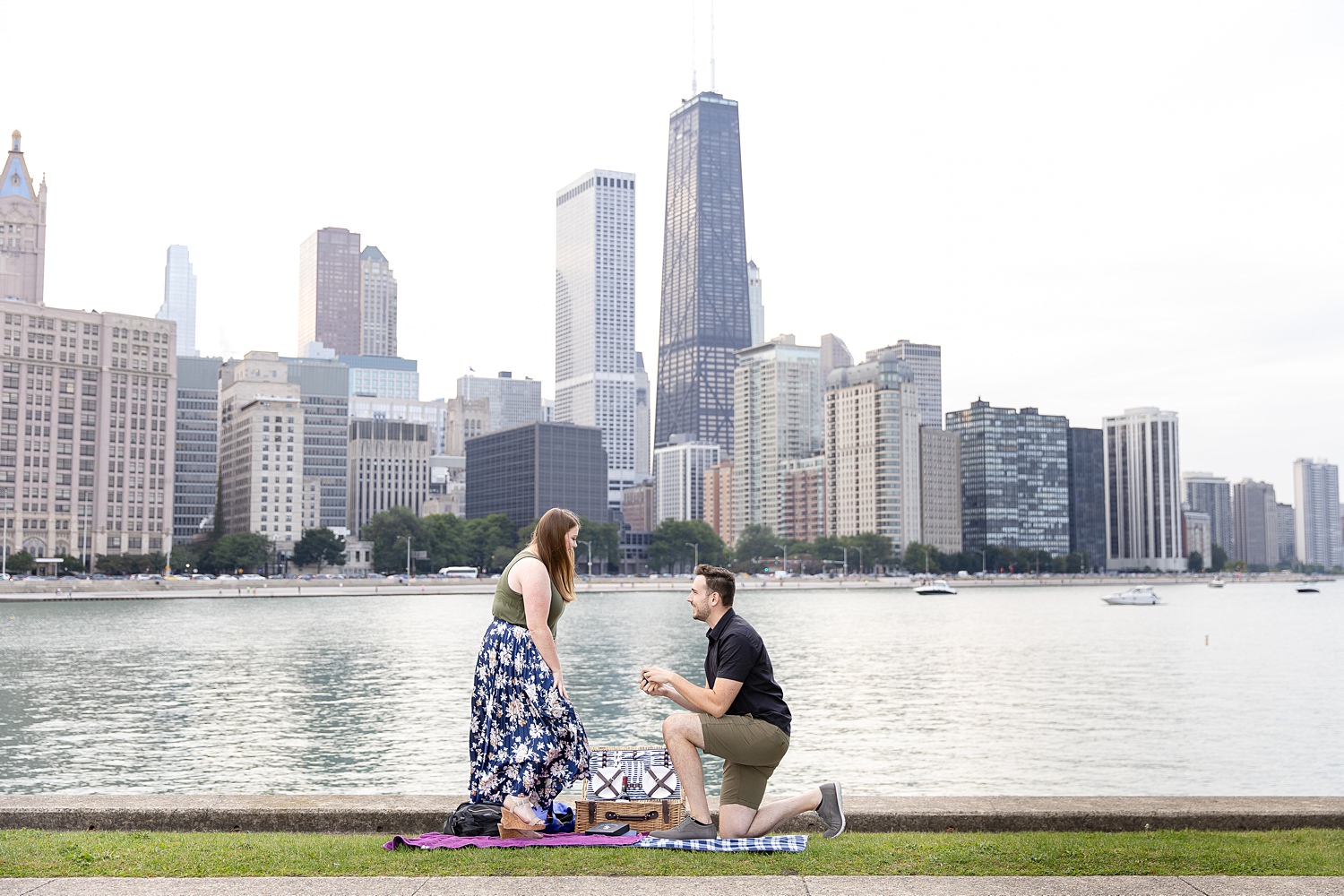 Man proposes at Milton Lee Olive Park